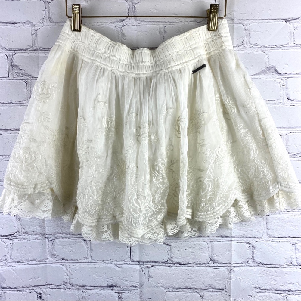 Abercrombie & Fitch lace chiffon shirt size M - Picture 1 of 7